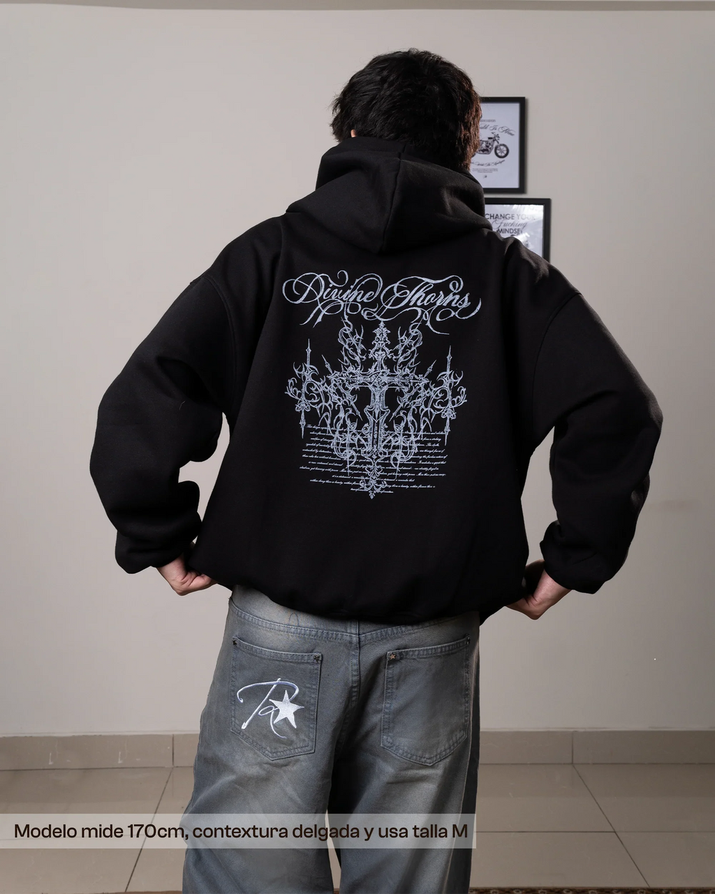 Hoodie Boxy - Black Thorns